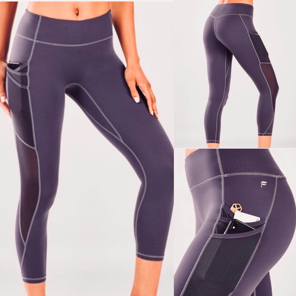 Fabletics trinity side pocket Capri leggings in eggplant